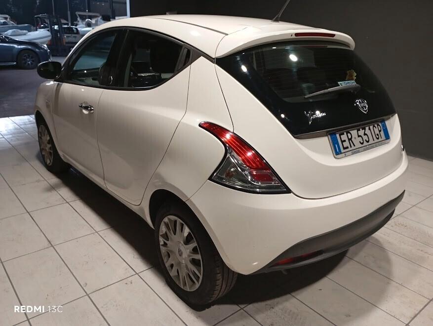 Lancia Ypsilon del 2013 BENZINA / GPL FINO 2033