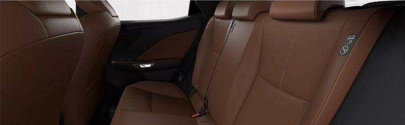 Lexus LBX Hybrid Relax