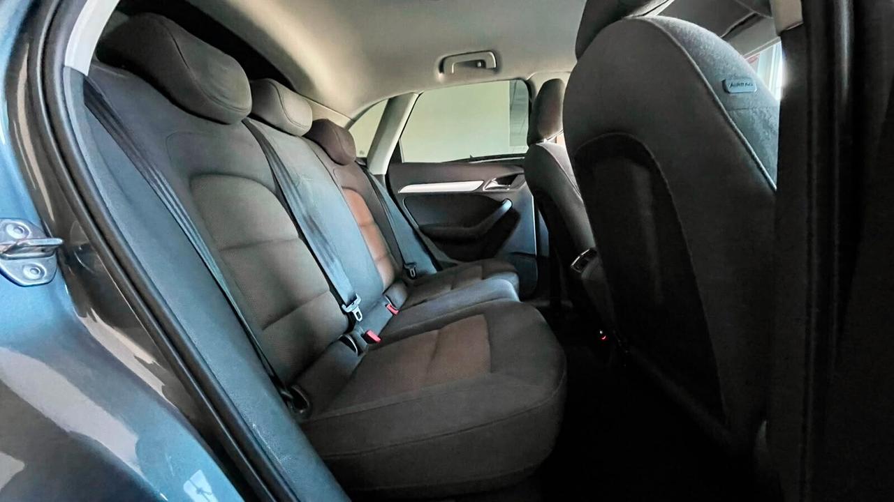 AUDI Q3 QUATTRO 2.0 BUSINESS PLUS S-TRONIC 177 CV - FULL LED