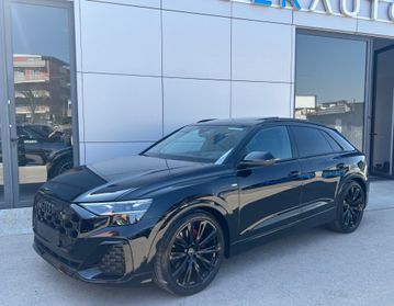 Audi Q8 50 TDI S-Line possibilità noleggio no scoring