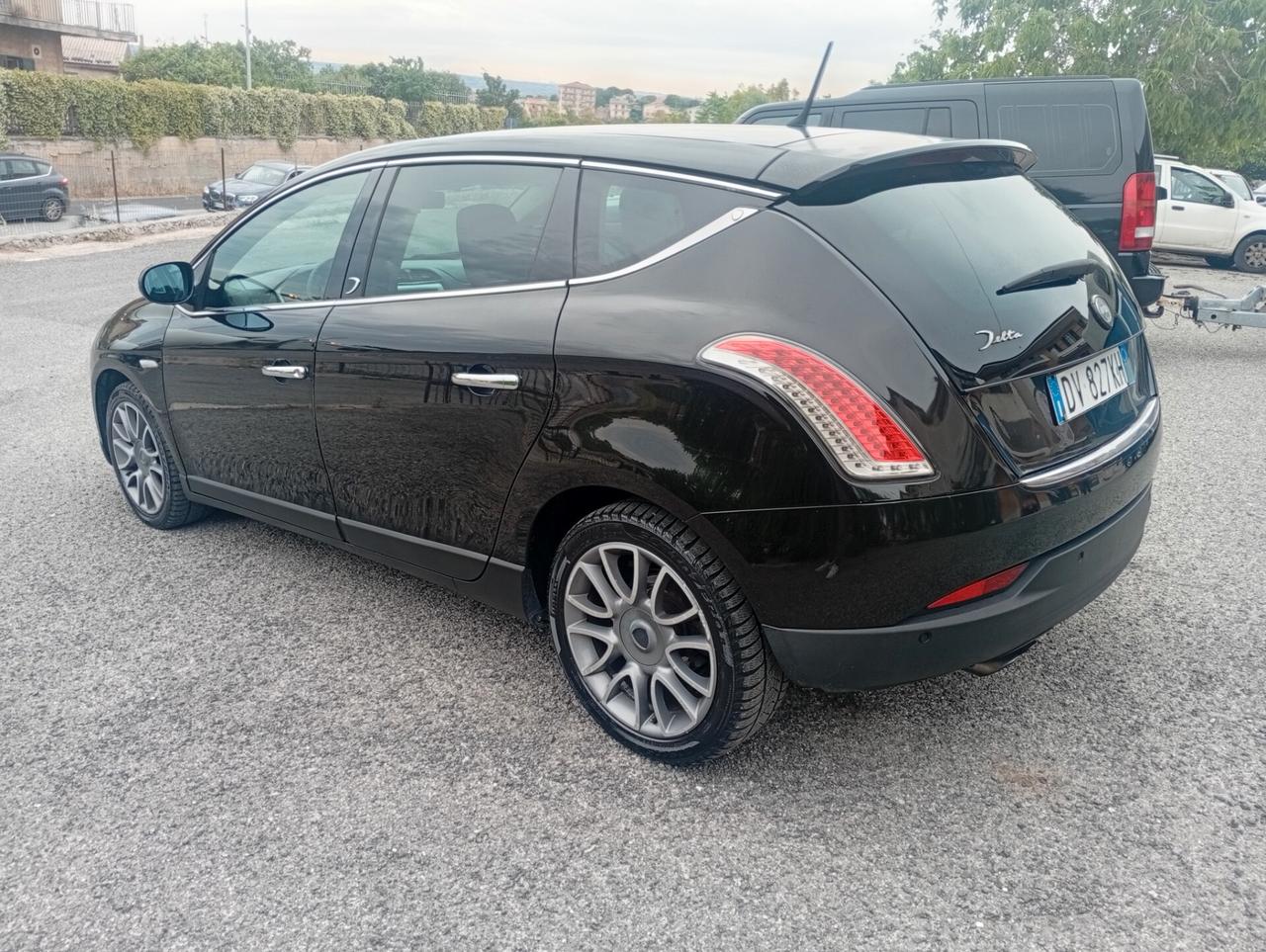 Lancia Delta 1.9 MJT Twinturbo DPF Oro