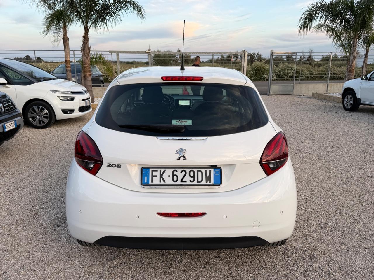 Peugeot 208 BlueHDi 75 5 porte Allure