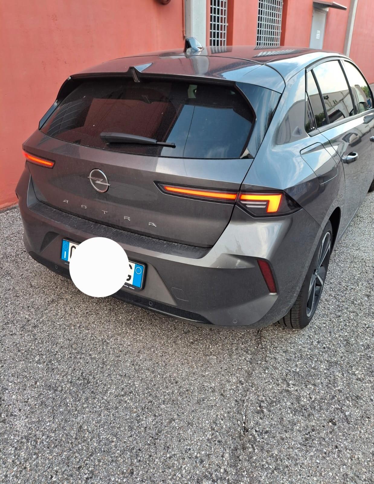 Opel Astra 1.2 Turbo 130 CV Business Elegance