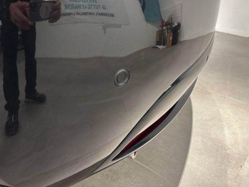 Lancia Ypsilon Ypsilon 1.0 FireFly 5 porte Hybrid Platino