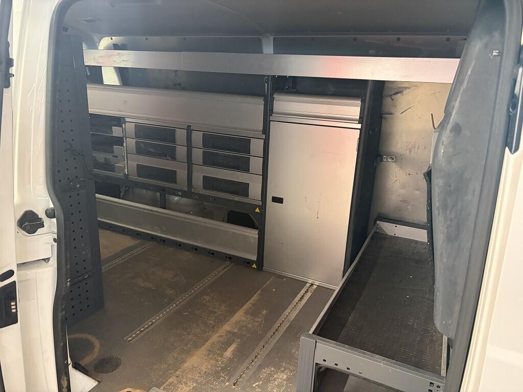 Volkswagen Transporter T5 2.0 TDI 4x4 lungo gancio