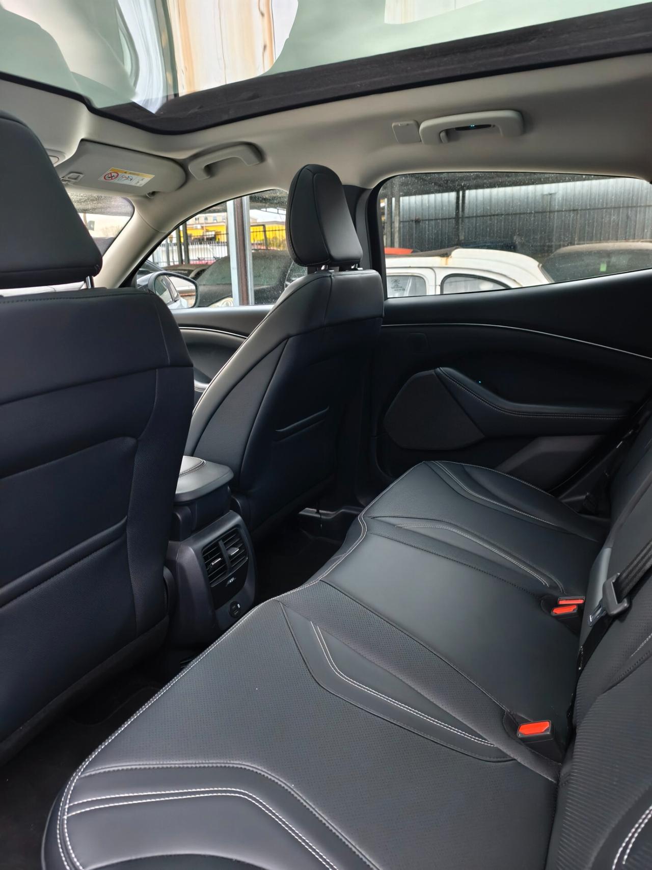 Ford Mustang Mach-E Standard Range 269 CV premium