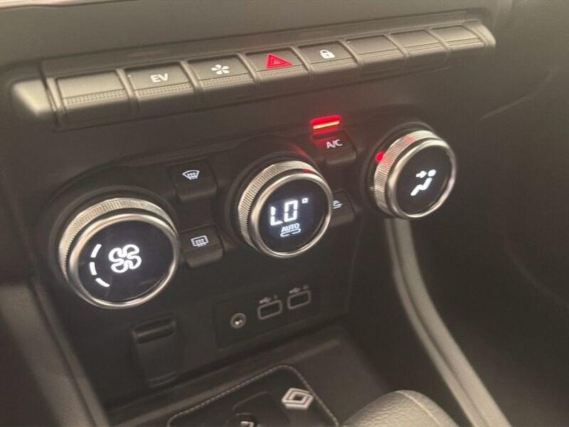 Renault Captur E-Tech hybrid 1.6 E-TECH HEV 145 TECHNO AUTO