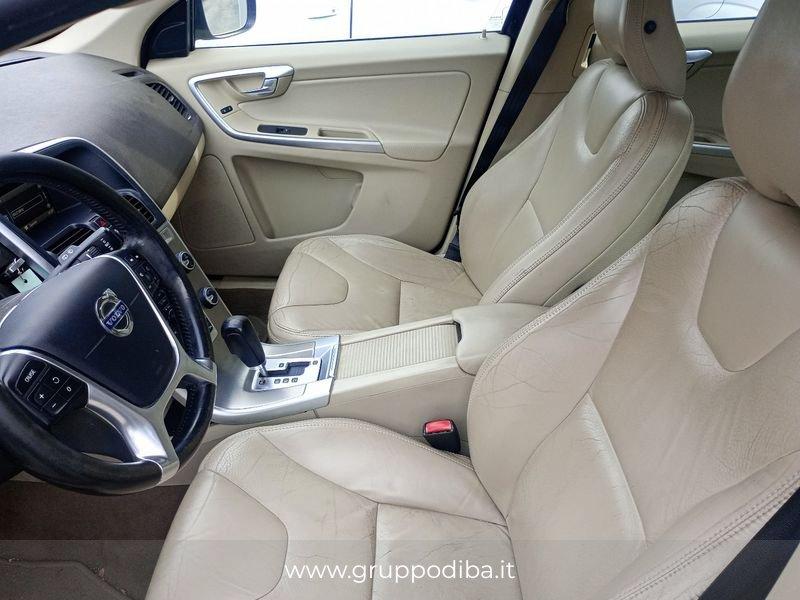 Volvo XC60 2.4 d4 (d3) kinetic awd 163cv geartronic