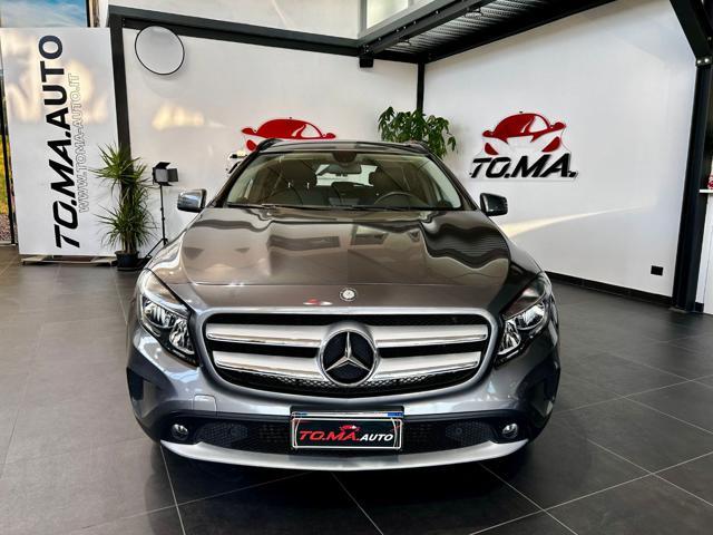 MERCEDES-BENZ GLA 180 CDI Premium