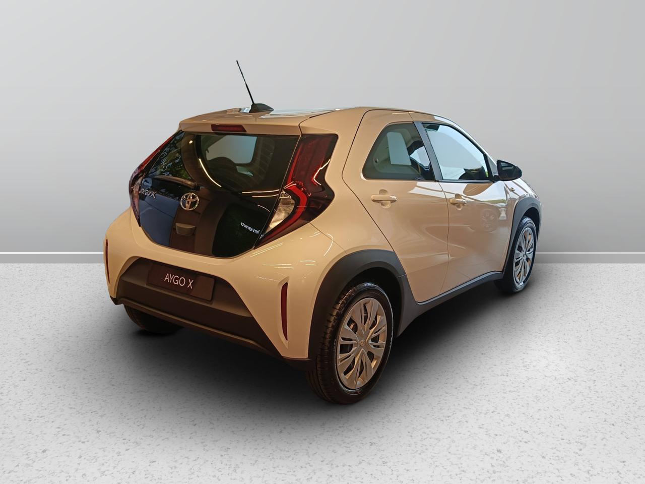TOYOTA Aygo X 1.0B ACTIVE S-CVT - MY24