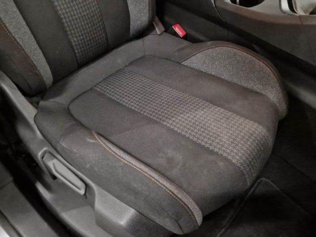 PEUGEOT 5008 BlueHDi 130 S&S Business 7 POSTI