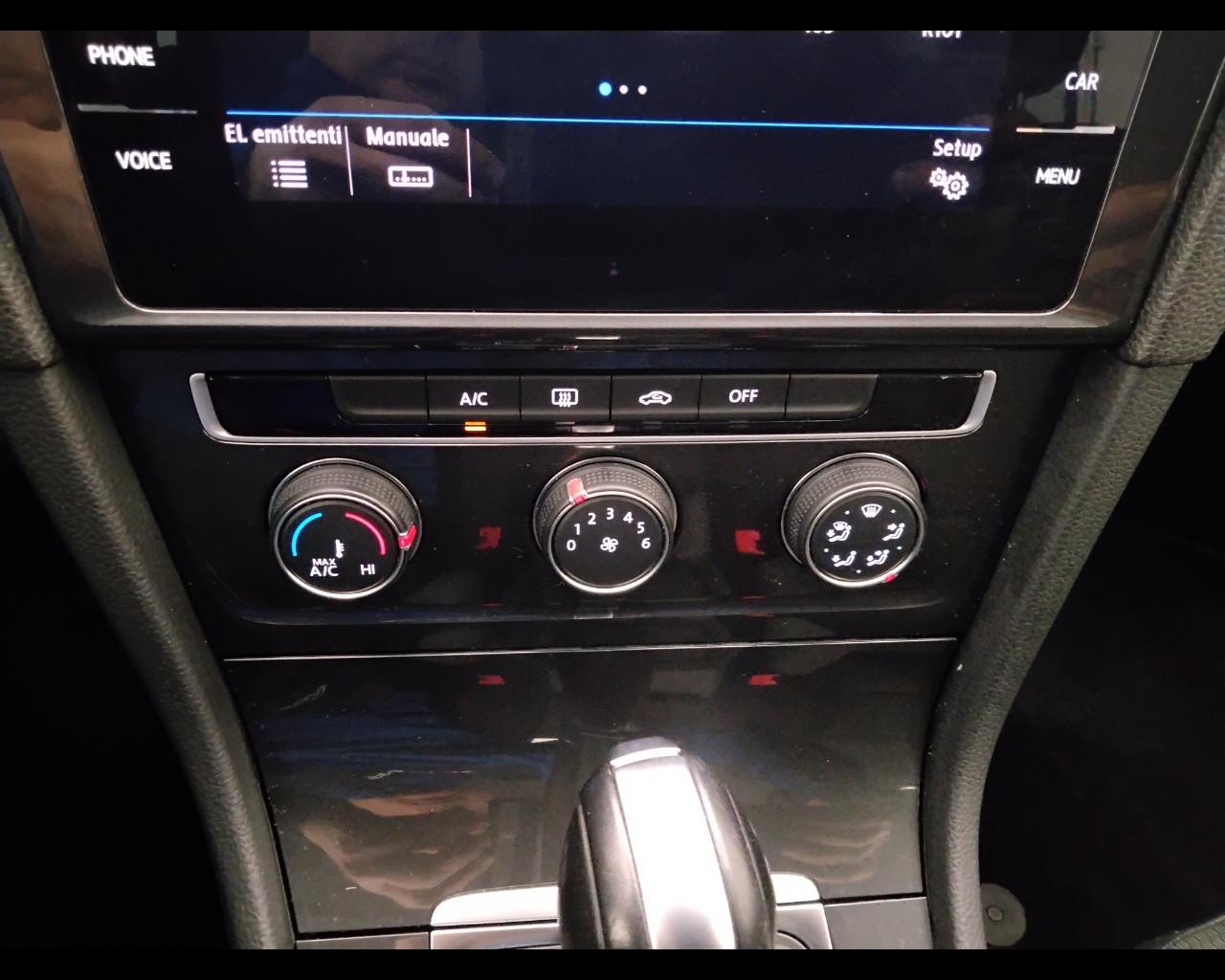 VOLKSWAGEN Golf VII 2017 5p - Golf 5p 1.6 tdi Business 115cv dsg