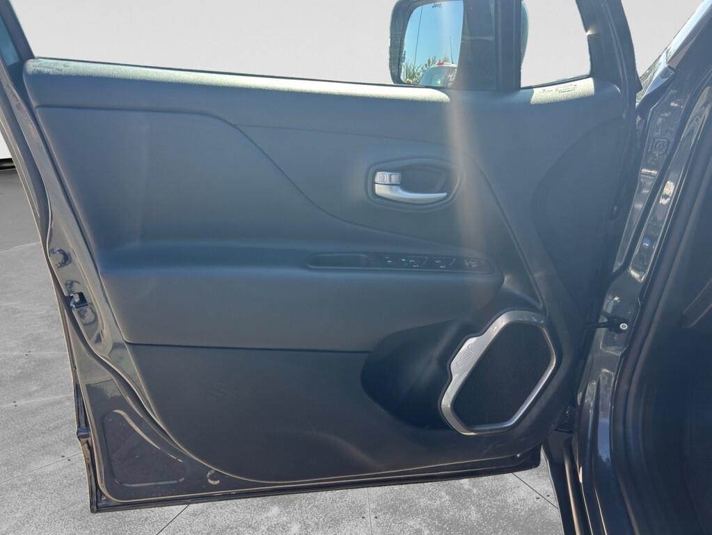 Jeep Renegade 1.5 Turbo T4 MHEV Summit