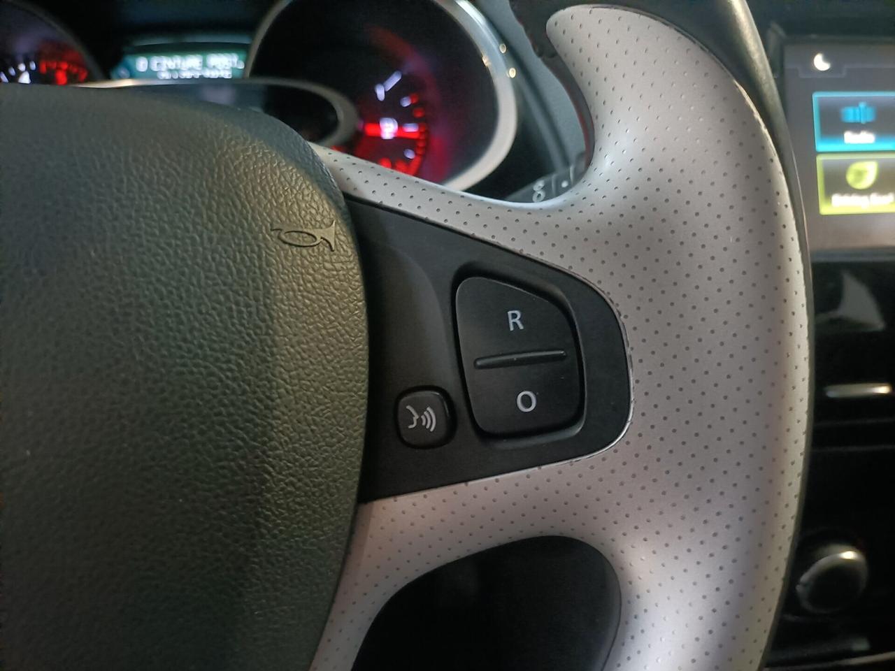 Renault Clio dCi 8V 90 CV Start&Stop 5 porte Energy Duel