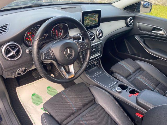 MERCEDES-BENZ CLA 200 d Automatic Sport