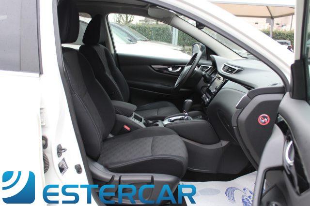 NISSAN Qashqai 1.2 DIG-T aut N-Connecta