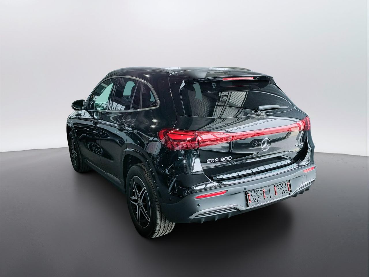 Mercedes-Benz EQA 300 4MATIC