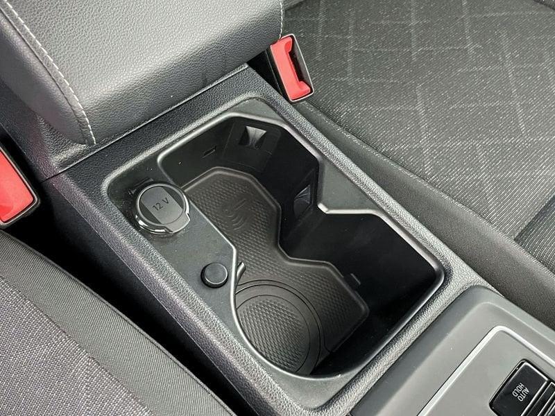 Volkswagen Golf Golf 1.0 eTSI EVO DSG STYLE