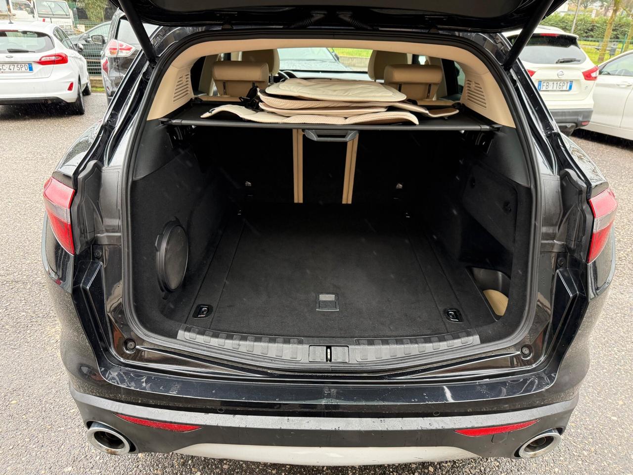 Alfa Romeo Stelvio 2.2 Turbodiesel 210 CV AT8 Q4 Executive