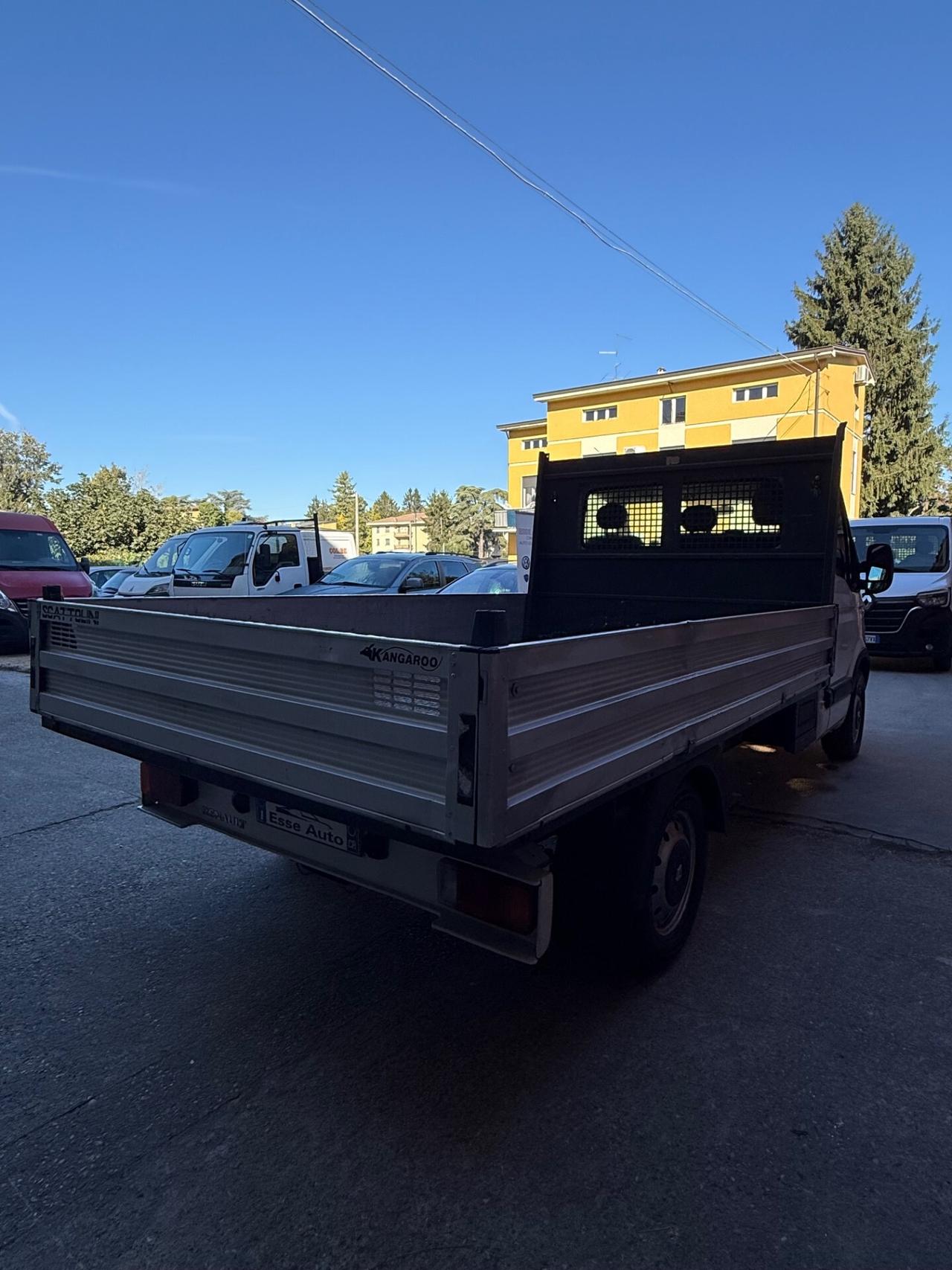 Renault Master T28/100 2.5 dCi PC-TN Furgone Ice