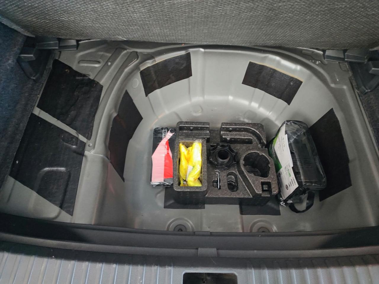 Seat Arona 1.0 EcoTSI Black Edition