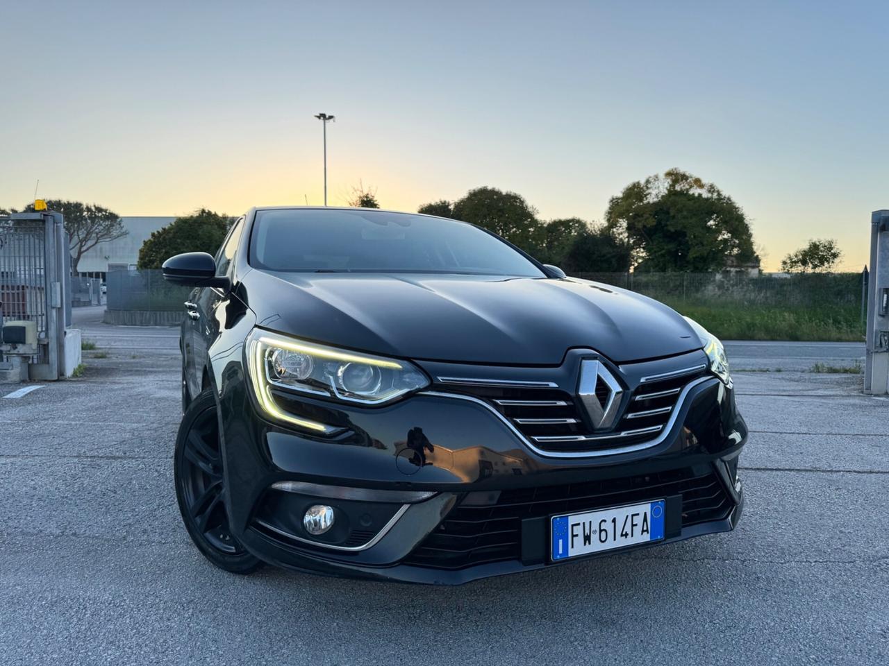 RENAULT MEGANE 1.5 Dci Intens - Led ambient Navi