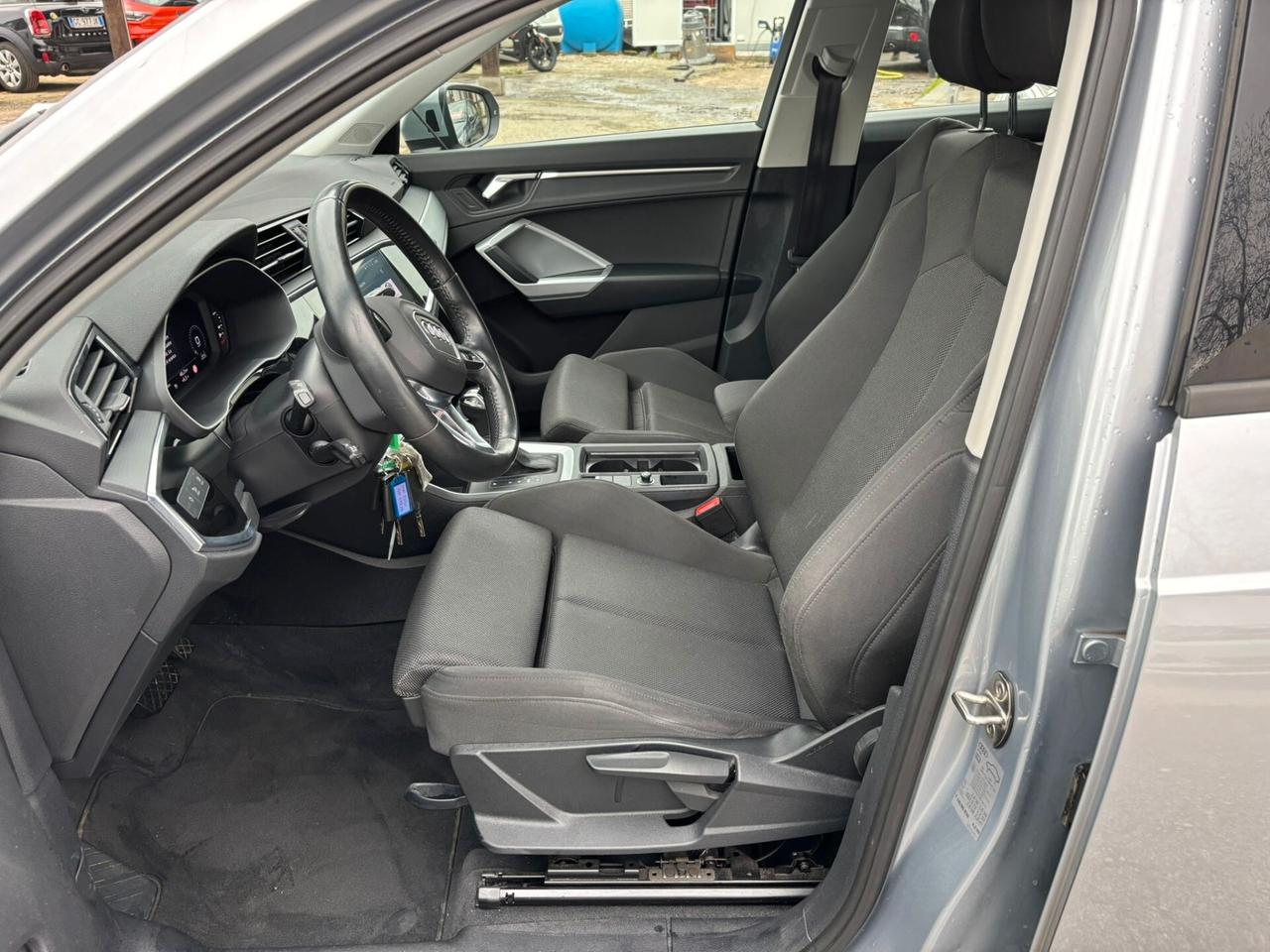 Audi Q3 35 TDI S tronic Business Advanced