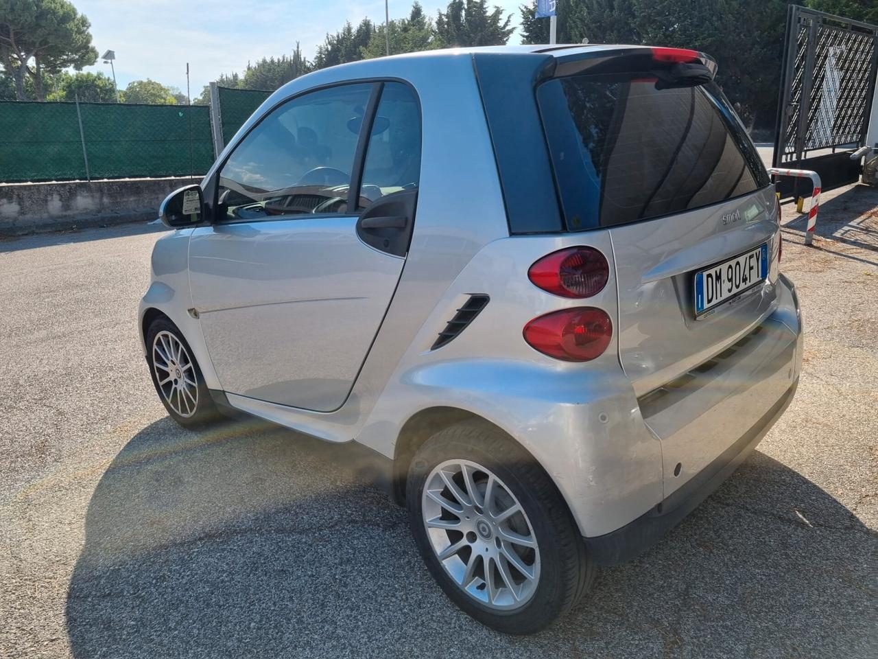 Smart ForTwo 1000 52 kW coupé passion