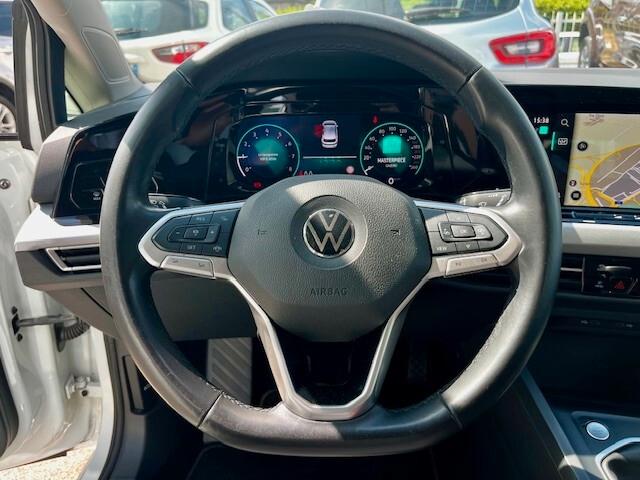 Volkswagen Golf VIII 1.0 tsi evo Life 110cv "FULL LED/NAVI/TELEKAMERA/PDC