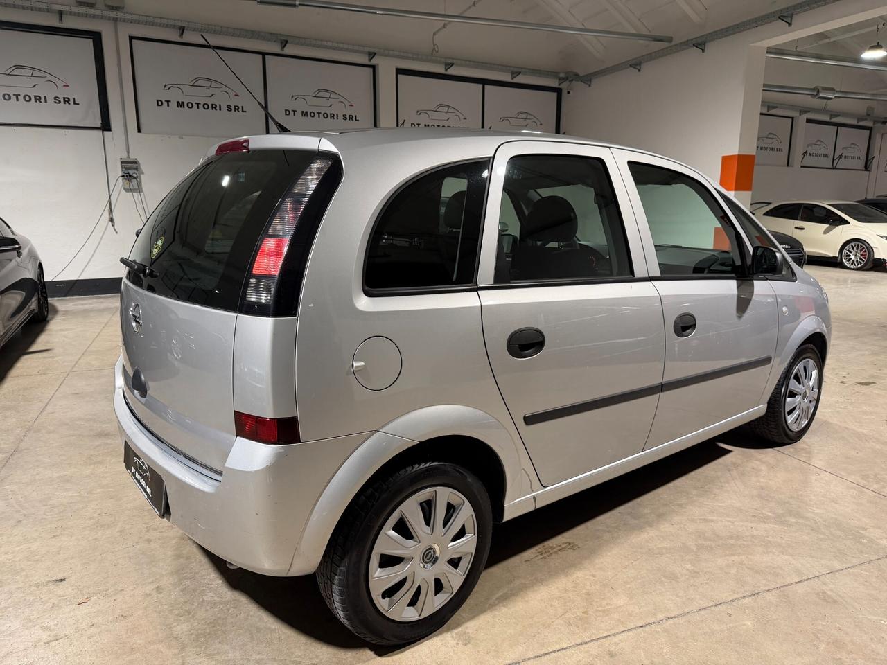 Opel Meriva 1.4 Cosmo UNICOPROPRIETARIO-CLIMA