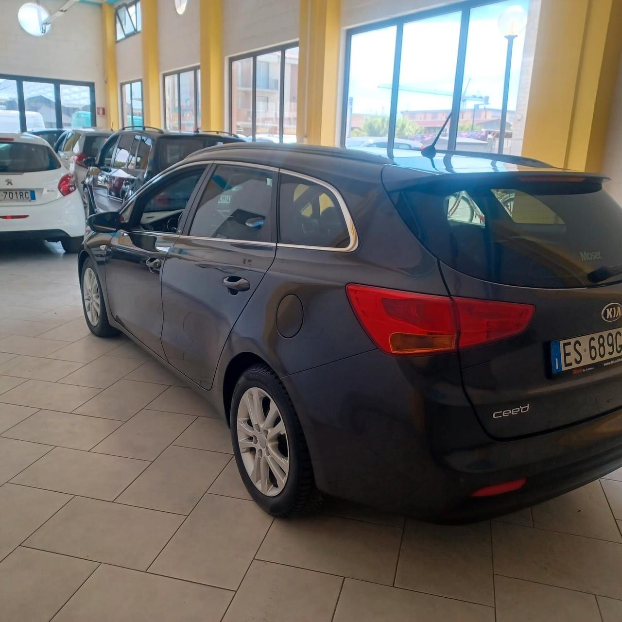 135288KM KIA CEED 1.6 TDI SW OTTIME CONDIZIONI EURO5