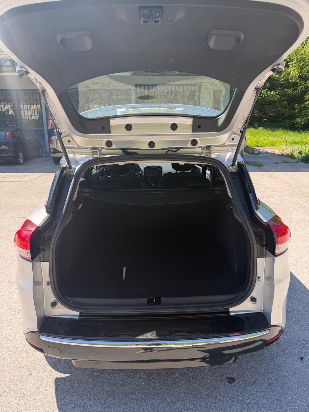 Renault Clio Sporter 1.5 dCi 8V 75CV Wave