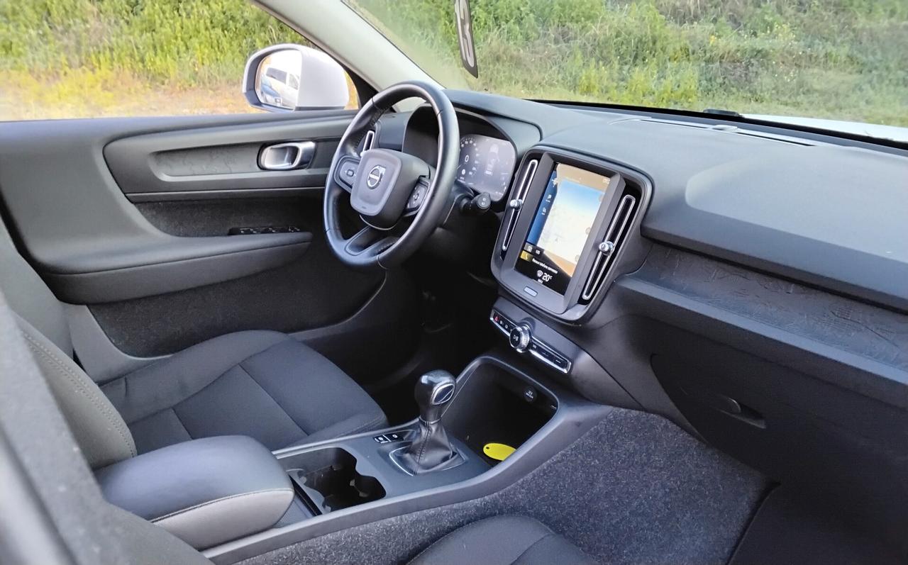 Volvo XC40 T3 Momentum