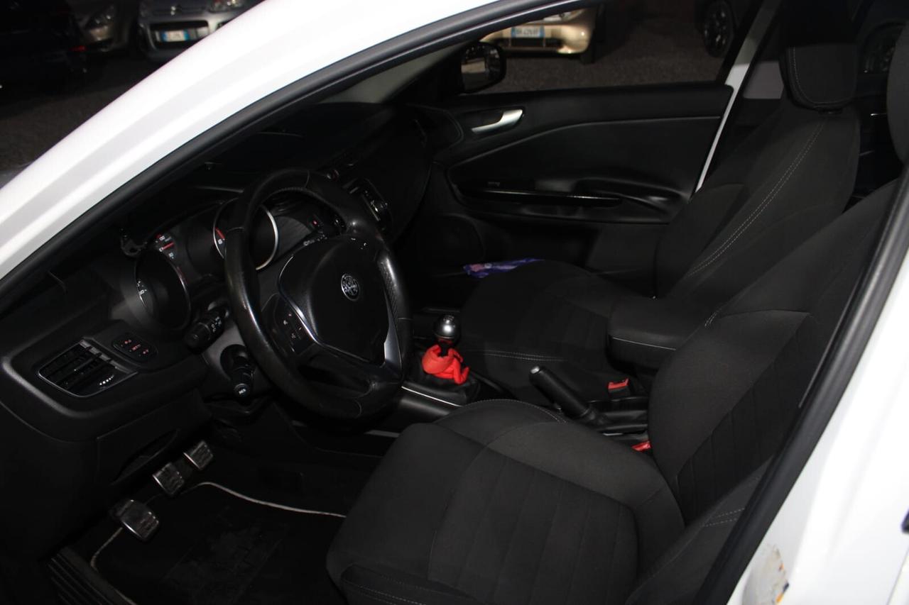 Alfa Romeo Giulietta 1.6 JTDm TCT 120 CV Super