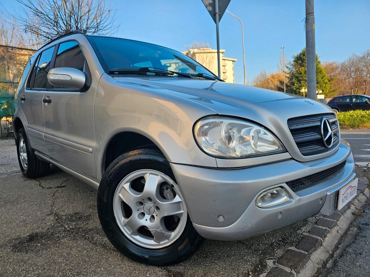 Mercedes-benz ML 270 CDI 163cv Aut*Pelle*Navi*PDC*