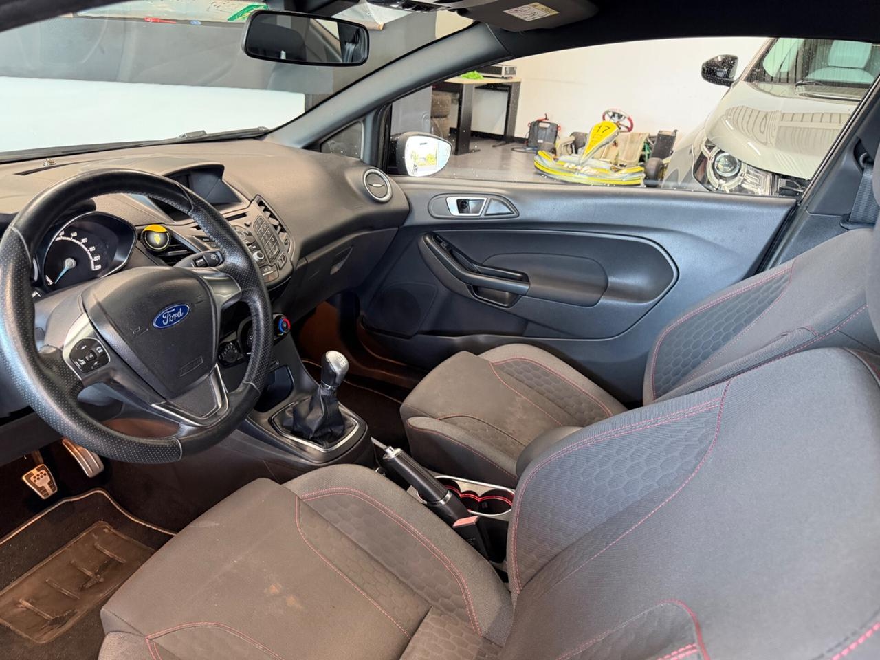 Ford Fiesta 1.2 82CV 3 porte Titanium ST line