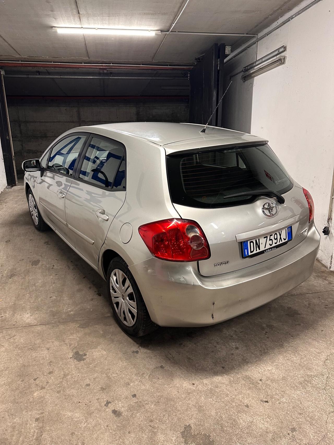 Toyota Auris 1.6 5 porte Sol 2008