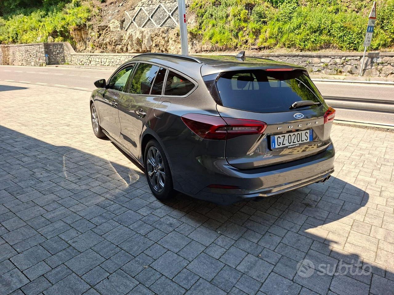 Ford focus sw cambio automatico ibrida