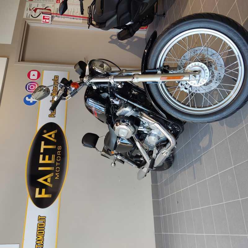 Harley-Davidson XL 883R - 2005