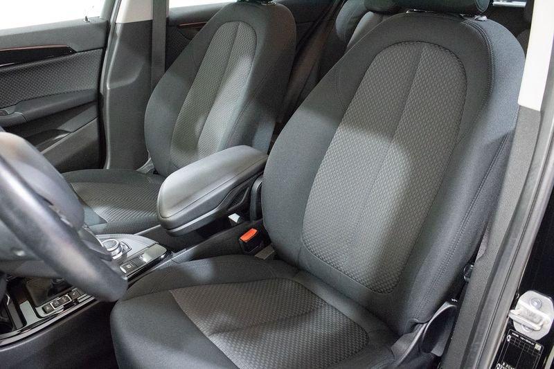 BMW X2 sDrive 18d Business-X