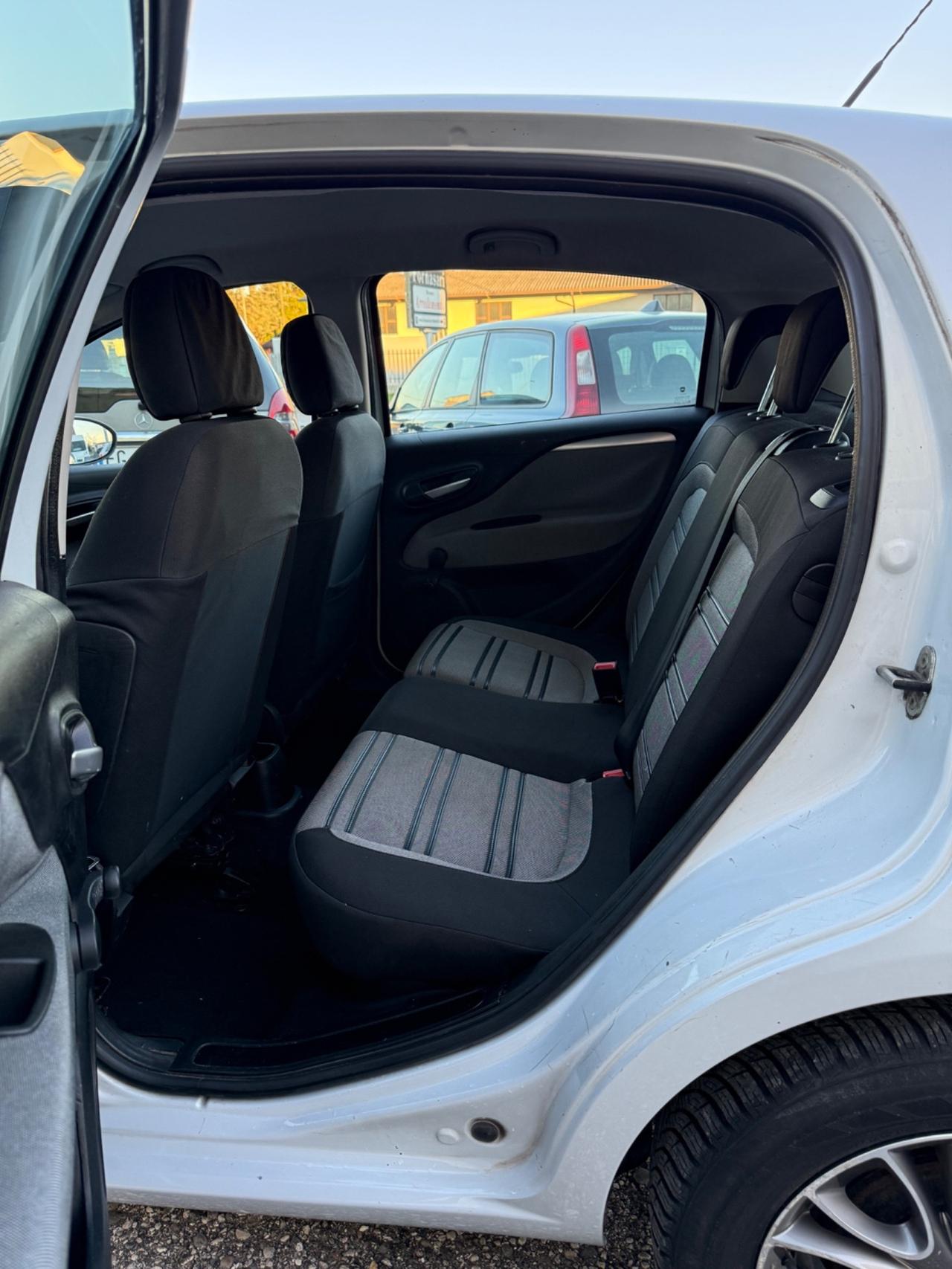 Fiat Punto Evo 1.4 5 porte Active GPL