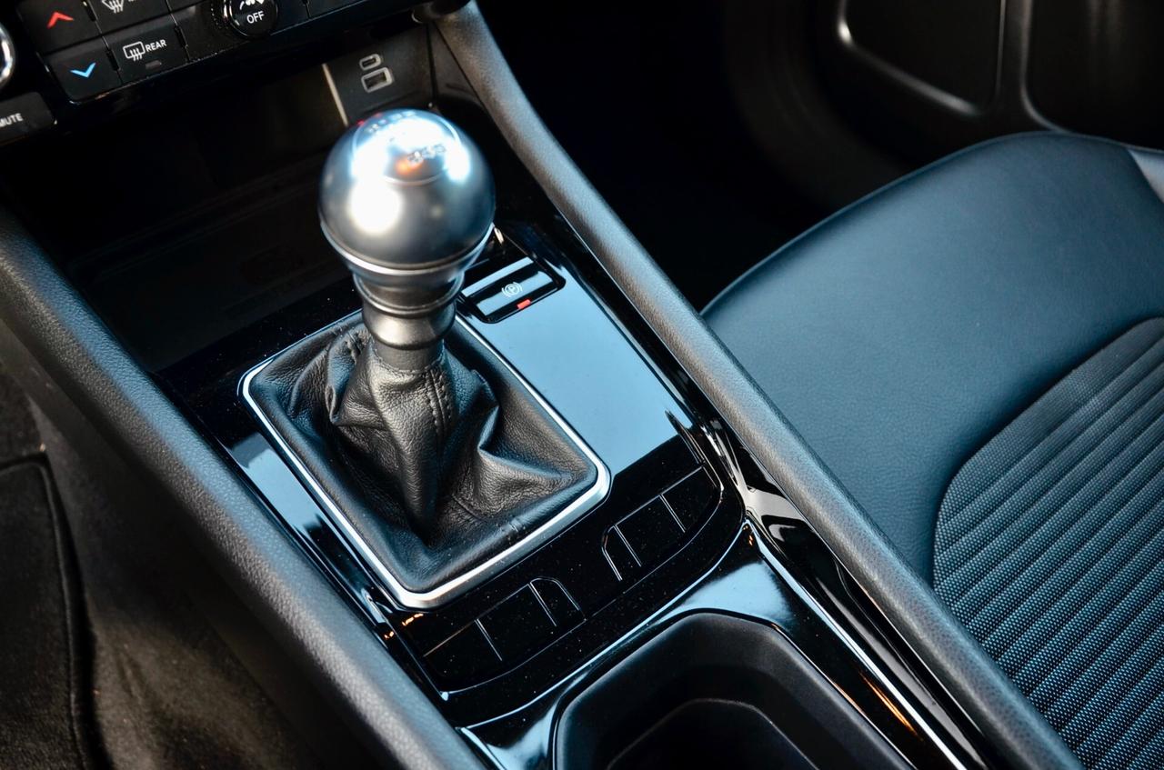 JEEP COMPASS 1.6 MTJ NIGHT EAGLE 2WD 130cv, UNICO UTILIZZATORE, UFF ITALIANA, SERVICE CON FATTURE, EURO 6D, NAVI, RETROCAMERA, 19", PERMUTE