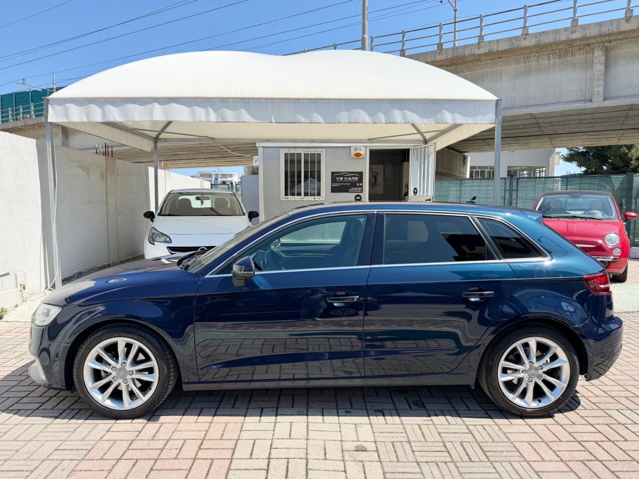 Audi A3 Sportback 1.6 TDI Sport - GARANZIA