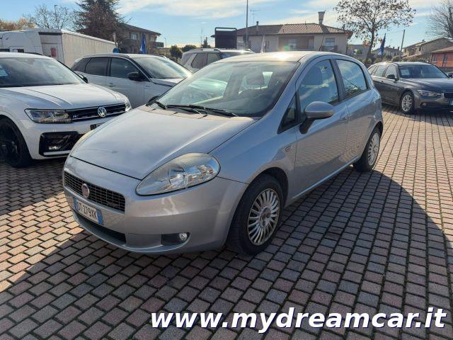 FIAT Grande Punto 1.3 MJT 75 CV 5 porte Dynamic
