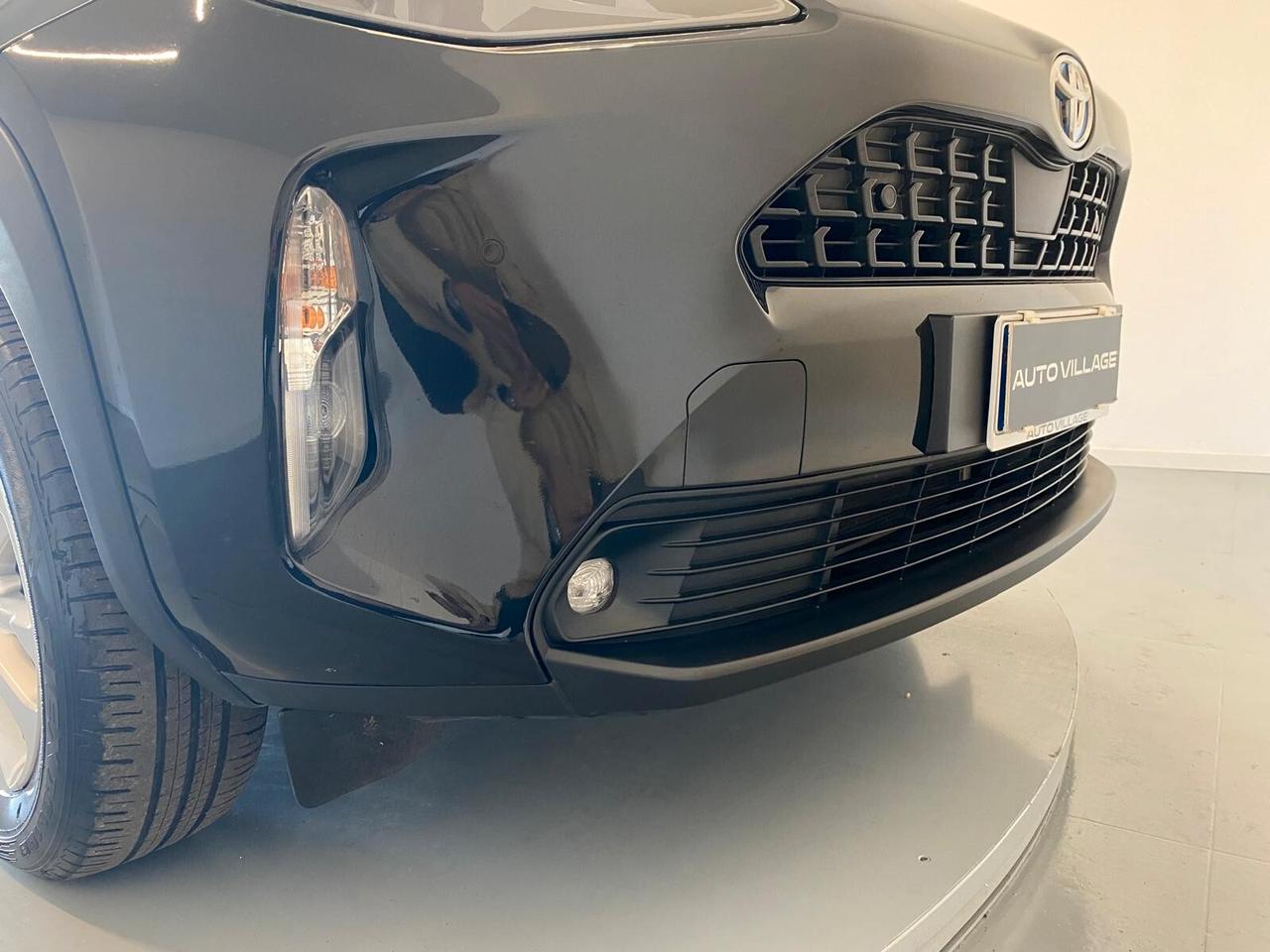 Toyota Yaris Cross 1.5 Hybrid E-CVT Business