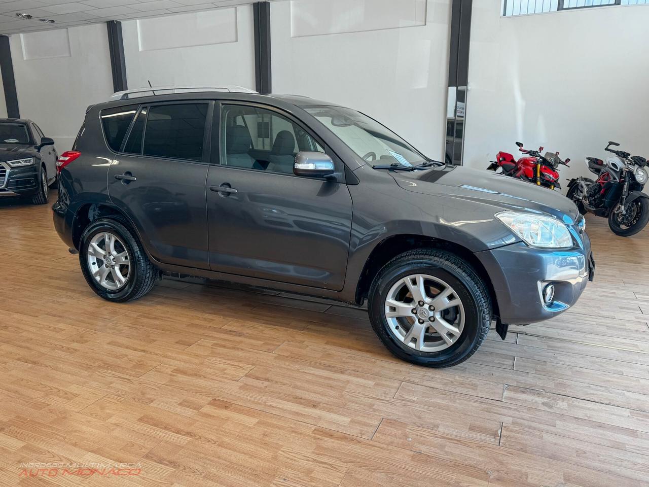 Toyota RAV4 2.2 D 150CV - 2009