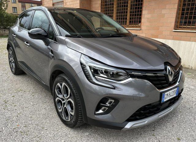 RENAULT Captur Full Hybrid E-Tech 145 CV Techno Fast Track