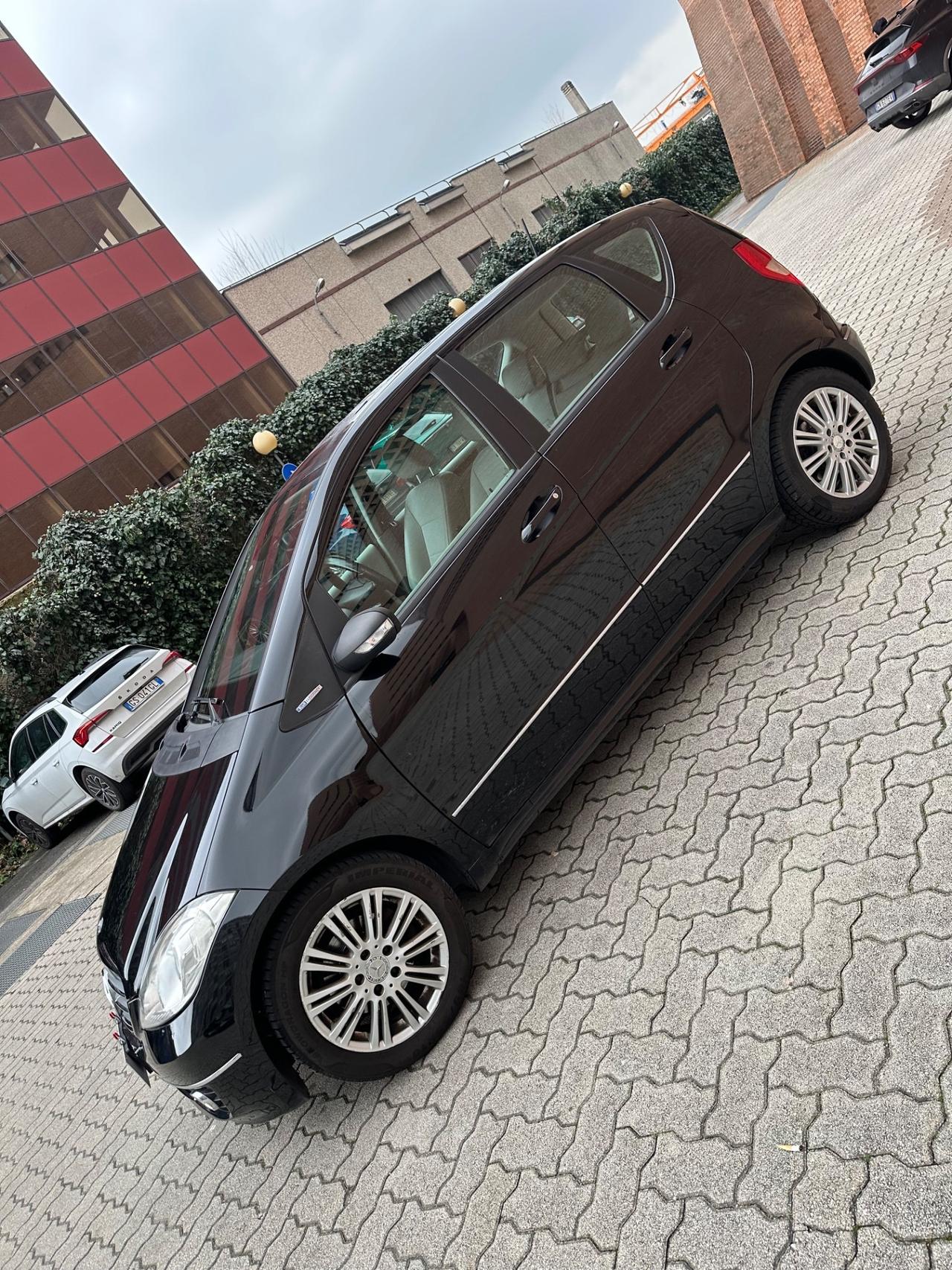 Mercedes-benz A 160 BlueEFFICIENCY Coupé Executive