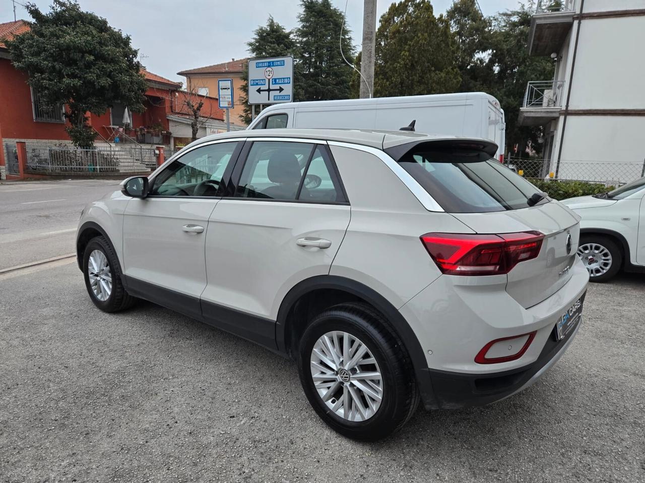 VOLKSWAGEN T-ROC 1.0 LIFE EDITION 110 cv BENZINA -PROMO FEBBRAIO GA FIN&SAFE-