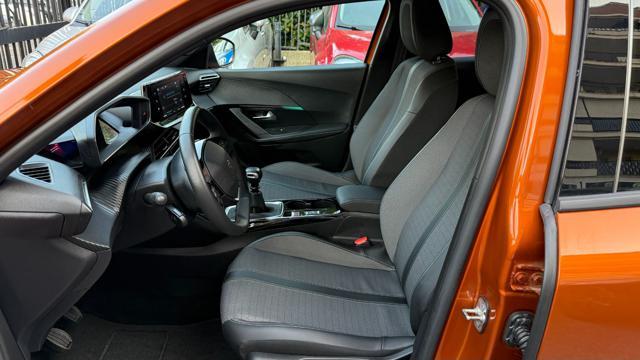 PEUGEOT 2008 1.2PURETECH 100CV S&S ALLURE*CL17*R.CAM*NAVI *